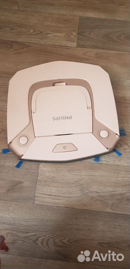 Робот-пылесос Philips SmartPro Easy FC8795