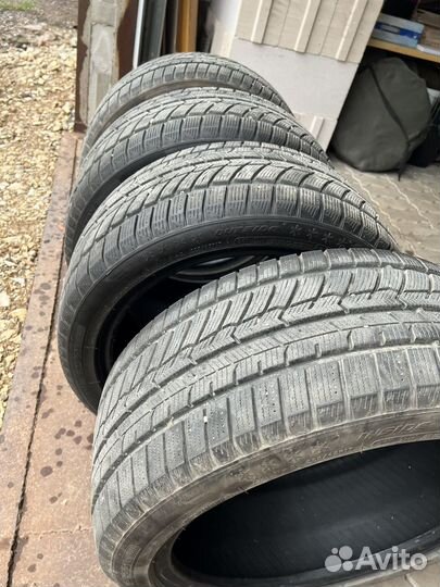 Austone SP-901 225/45 R17 94