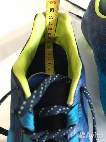 Футбольные бутсы kipsta