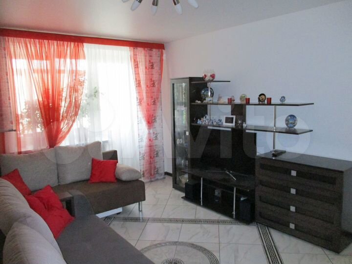 2-к. квартира, 50 м², 2/9 эт.