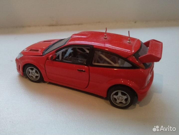 Ford Focus sport 1/43