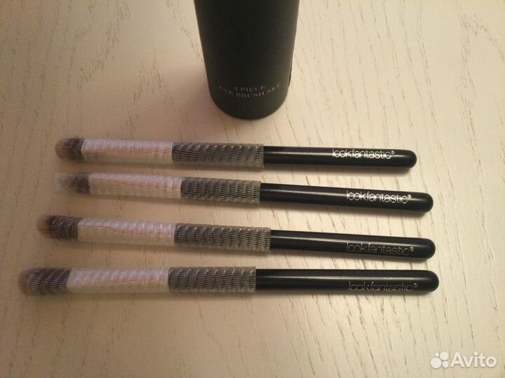 Кисточки Lookfantastic новые