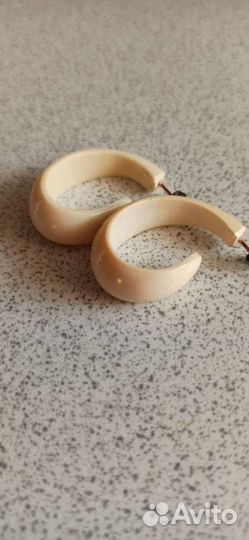 Серьги из бивня мамонта