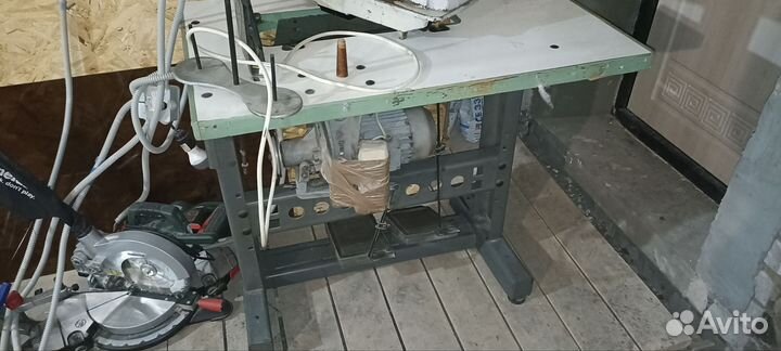 Швейная машинка