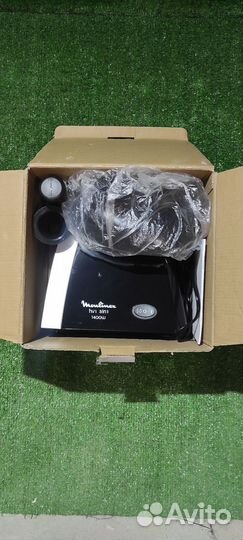 Мясорубка Moulinex HV1 3 в 1 ME106832