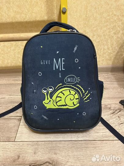Рюкзак школьный