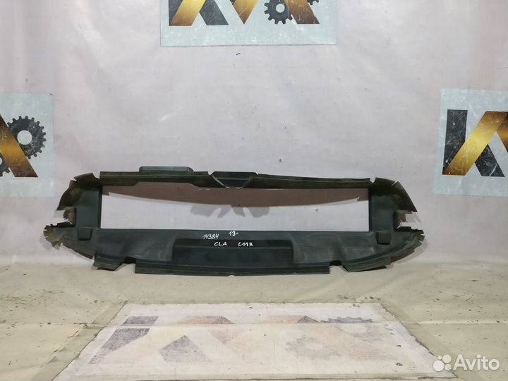 Mercedes C118 Дефлектор 14384
