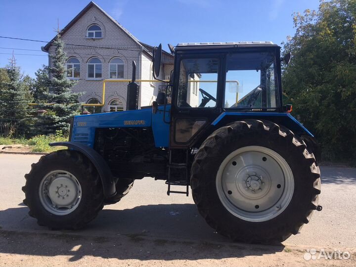 Трактор МТЗ (Беларус) 1221.2, 2011