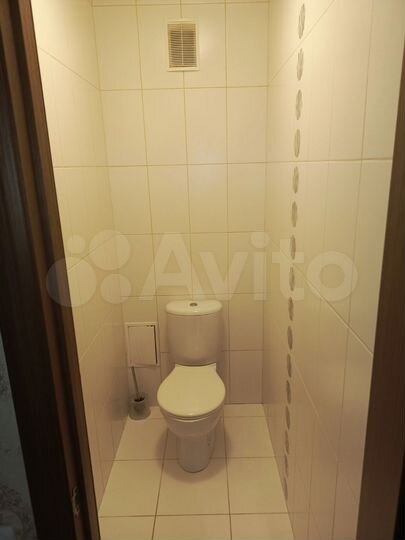 2-к. квартира, 63 м², 1/10 эт.