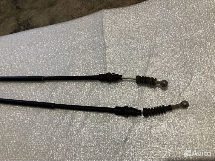 Тросы ручника с направляющими трубками Wolksvagen