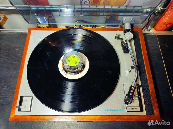Проигрыватель винила Micro Seiki MR-211