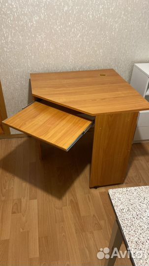 Компьютерный стол бу