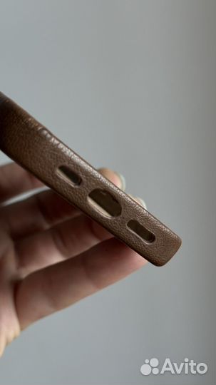 Кожаный чехол на iPhone 12 pro