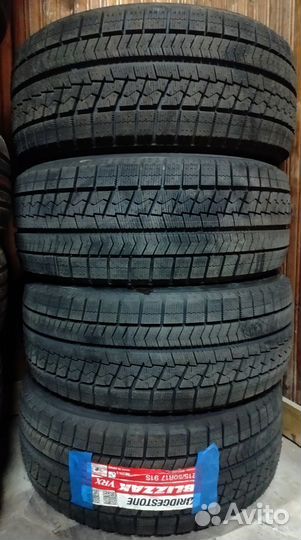 Bridgestone Blizzak VRX 215/50 R17 91S