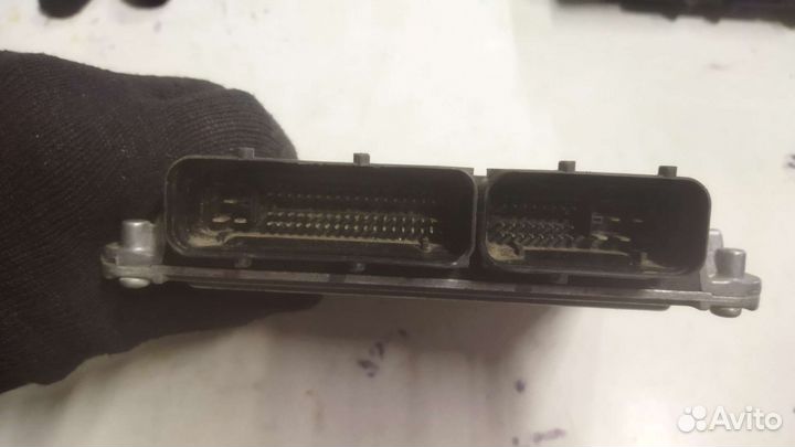 Блок управления двигателя VW Passat b5 1.6 2000-05