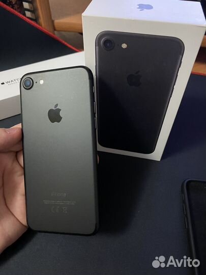 Телефон iPhone 7 32gb