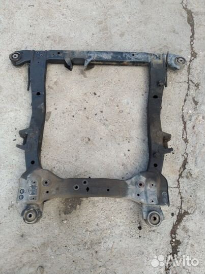 Подрамник Chevrolet Cruze J300 F16D3 2011