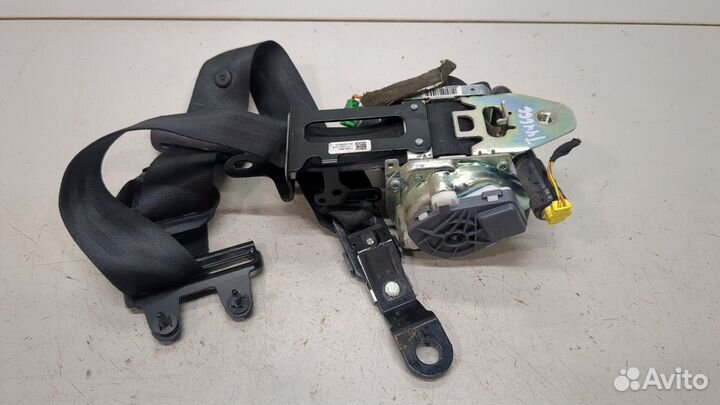 Ремень безопасности Volvo V60, 2012