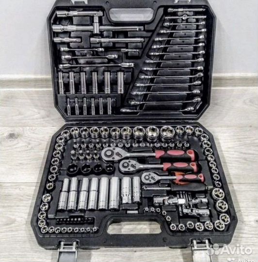 Набор инструментов новые оригинал