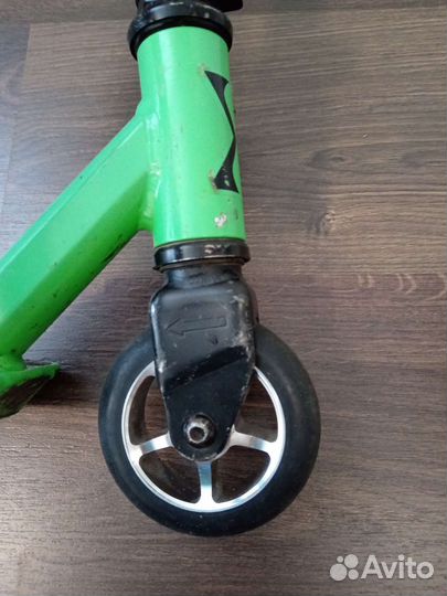 Трюковой самокат