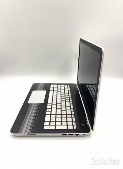 Мощный, стильный ноутбук (i5/ ssd 256/ 8 озу)