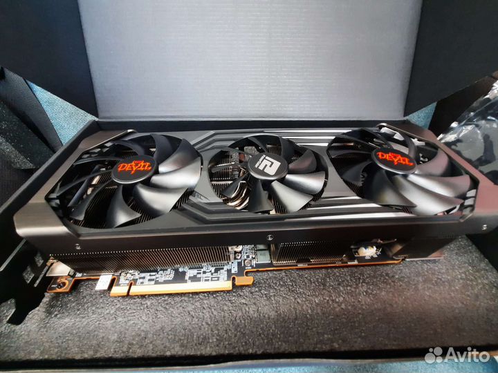 Видеокарта AMD Radeon RX 6800 XT