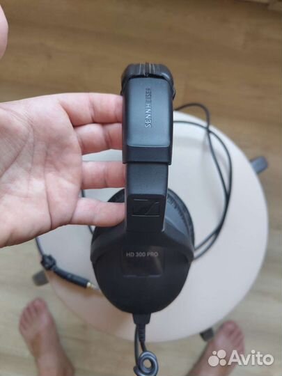 Профессиональные наушники sennheiser HD 300 PRO
