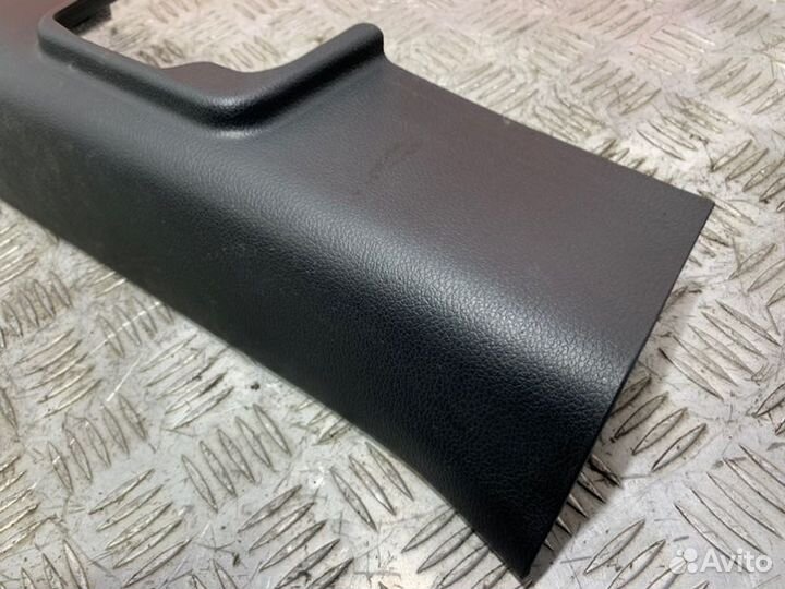 Накладка порога передняя левая Kia Sportage SL