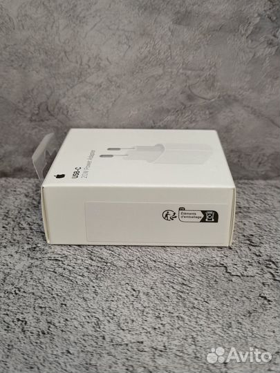 Адаптер для зарядки iPhone 20W (новый)