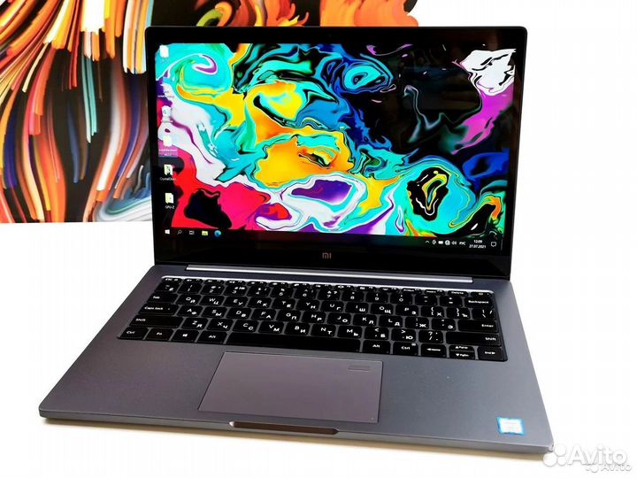 Монстр ультрабук Core i7-8550 8Gb MX 250 SSD 512