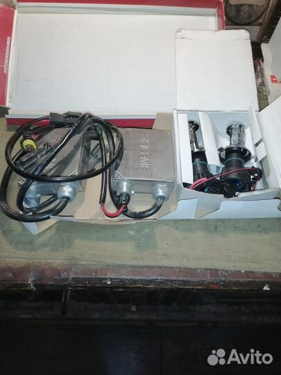 Би ксенон h4