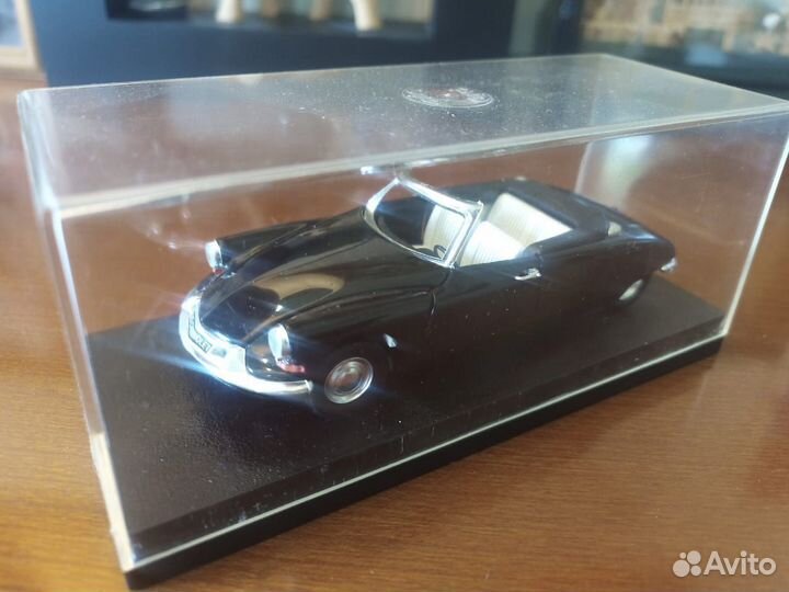 Citroen DS кабриолет 1:43
