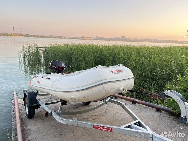 Моторная лодка Suzumar DS320