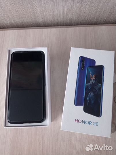 HONOR 20, 6/128 ГБ