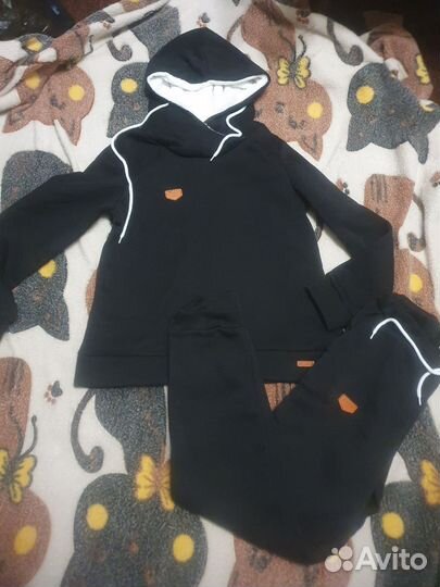 Спортивный костюм женский 44