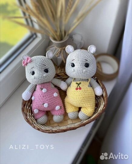 Вязаные бегемотики