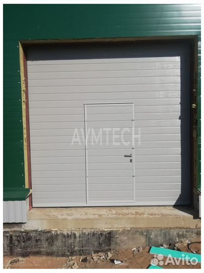 Секционные ворота для гаража