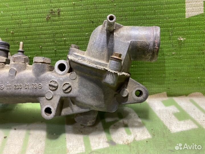 Корпус термостата Mercedes-Benz E-Class W124 M111