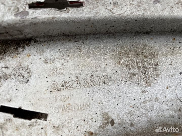 Крыло кабины Volvo FH 3 2015 82166367