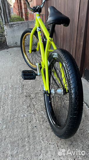 Трюковой велосипед bmx