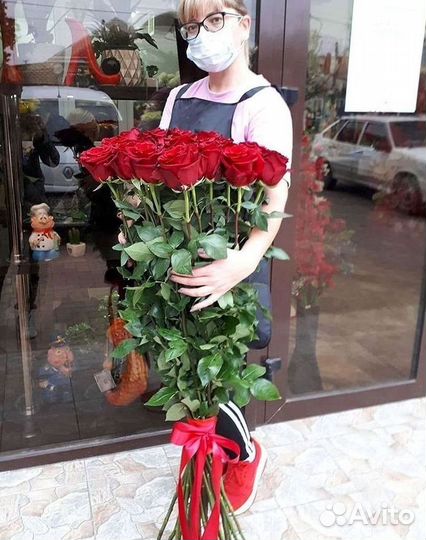 Розы высокие Доставка цветов