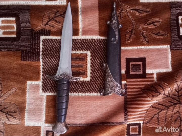 Нож колеекционный