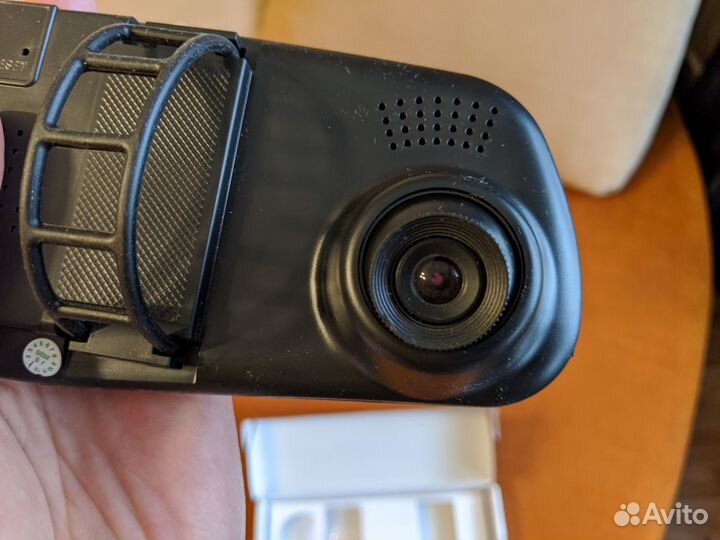 Видеорегистратор Rearview Mirror с Full HD