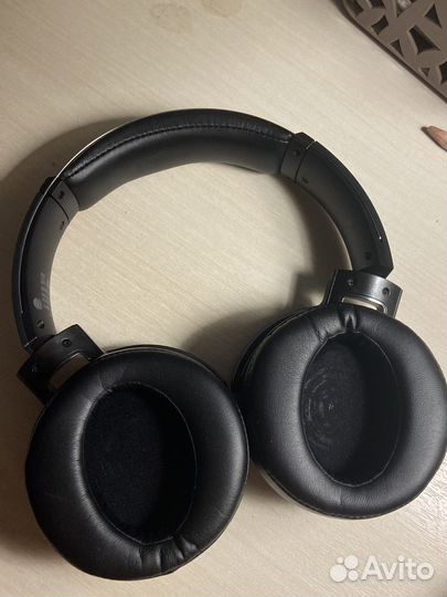 Беспроводные наушники sony