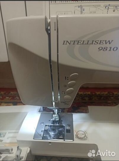 Новая швейная машинка Janome981IntellisewAstralux