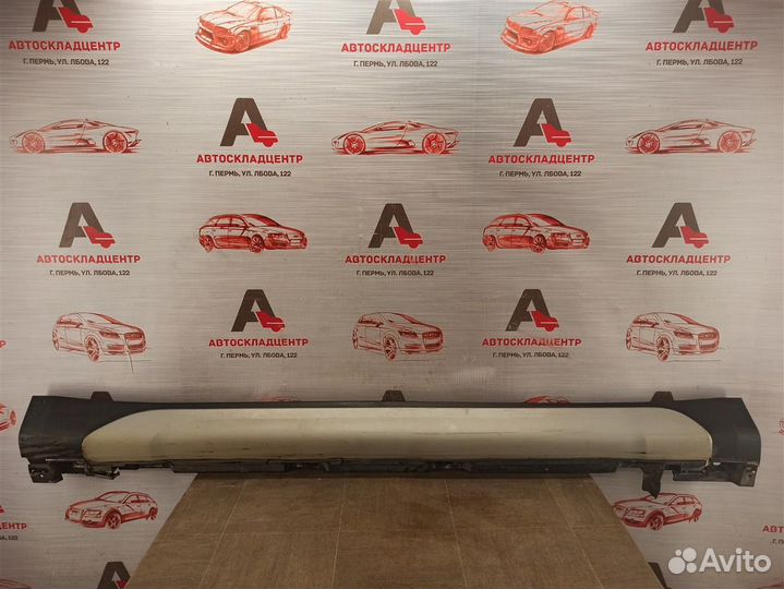 Накладка порога кузова - наружная облицовка левая