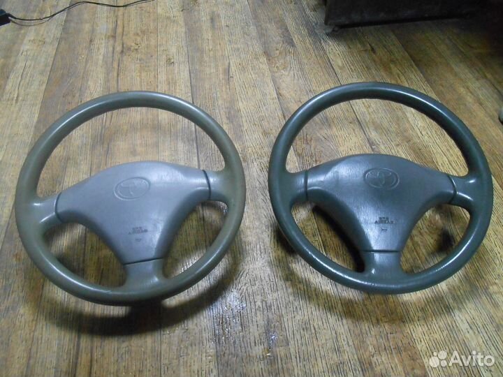 Рулевое колесо с AIR BAG на Toyota Prius, Premio