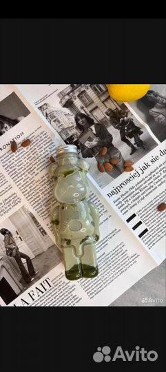 Бутылка в форме kaws