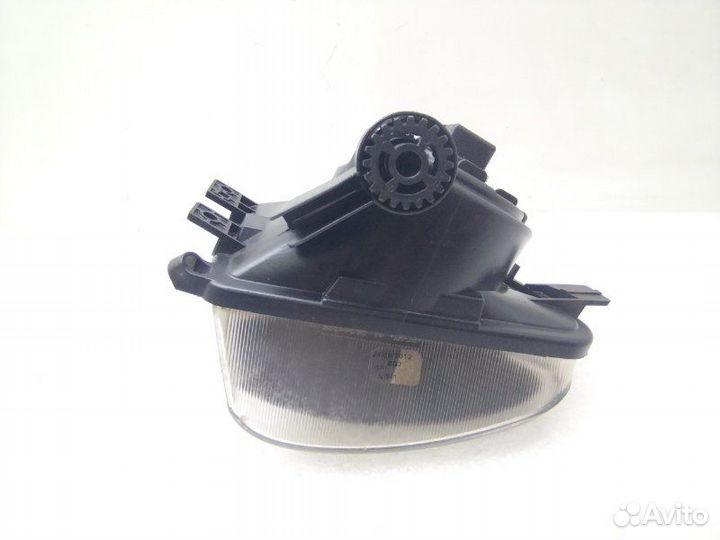 Фара противотуманная передняя левая Bmw 5-Series