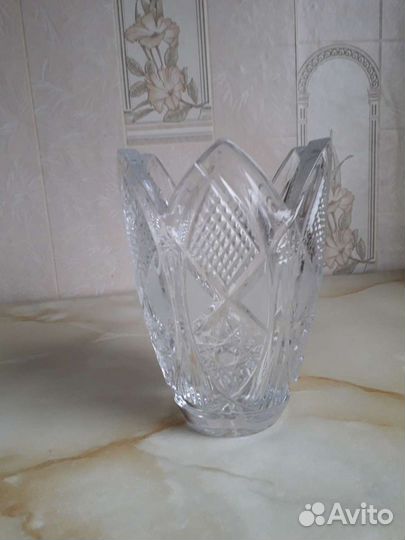 Хрустальные вазы, конфетницы, пепельницы